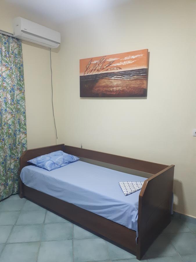 Elda'S Apartment Sarande Exterior photo